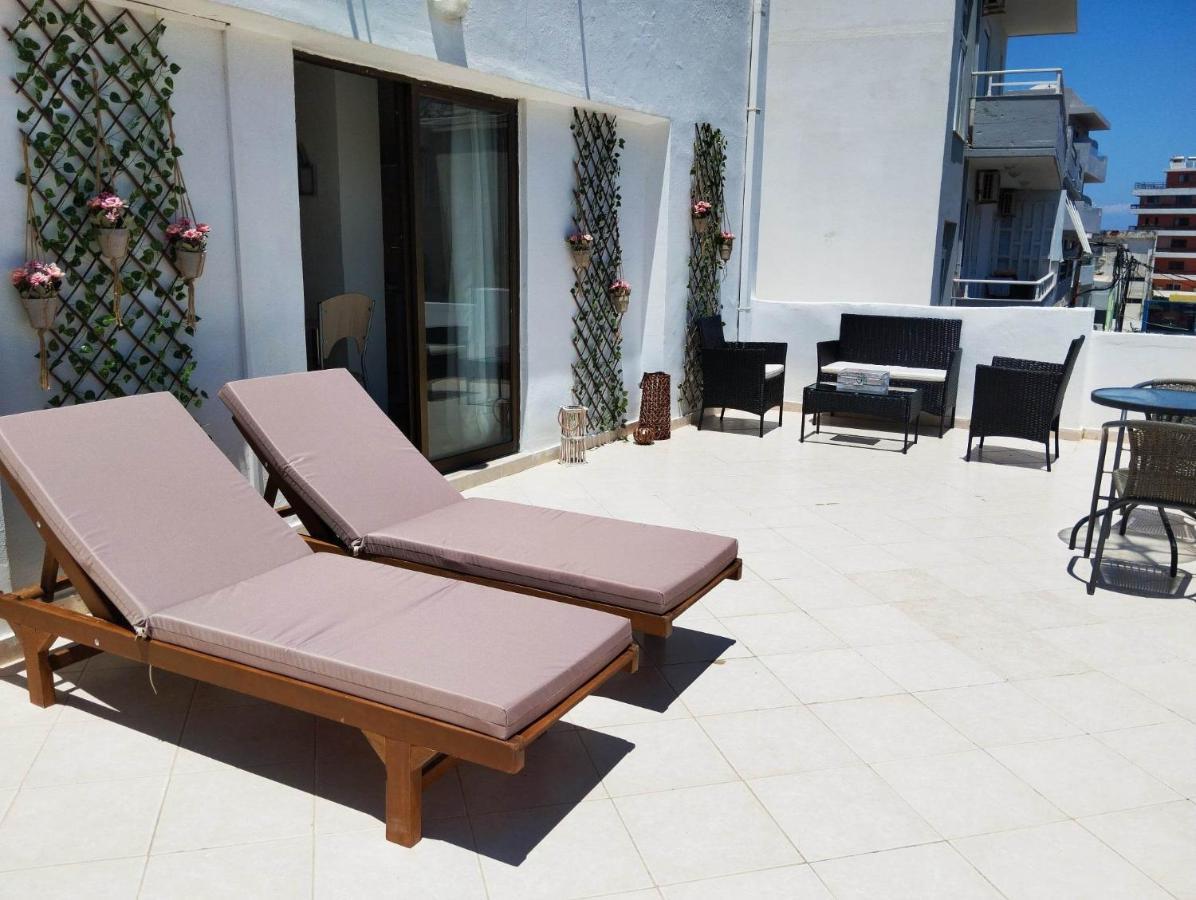 Lilian'S Seaview-Party Street-Youth Studios Rhodes City 외부 사진