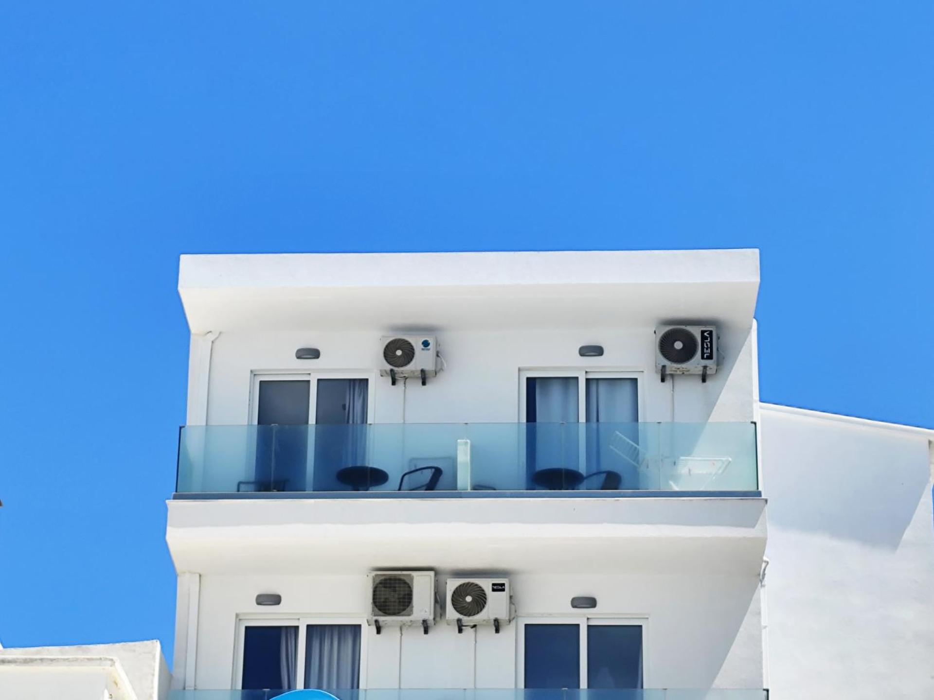 Lilian'S Seaview-Party Street-Youth Studios Rhodes City 외부 사진