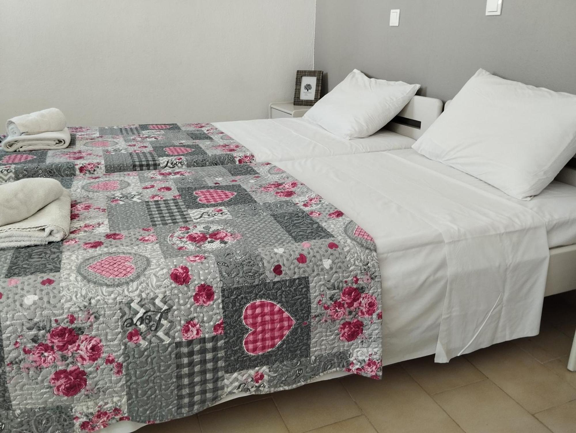 Lilian'S Seaview-Party Street-Youth Studios Rhodes City 외부 사진