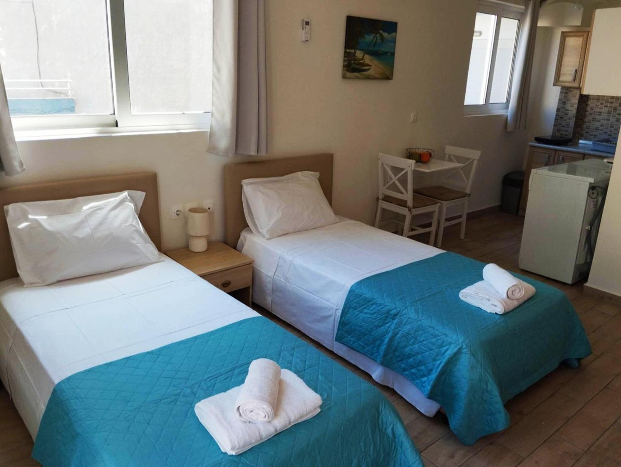 Lilian'S Seaview-Party Street-Youth Studios Rhodes City 외부 사진