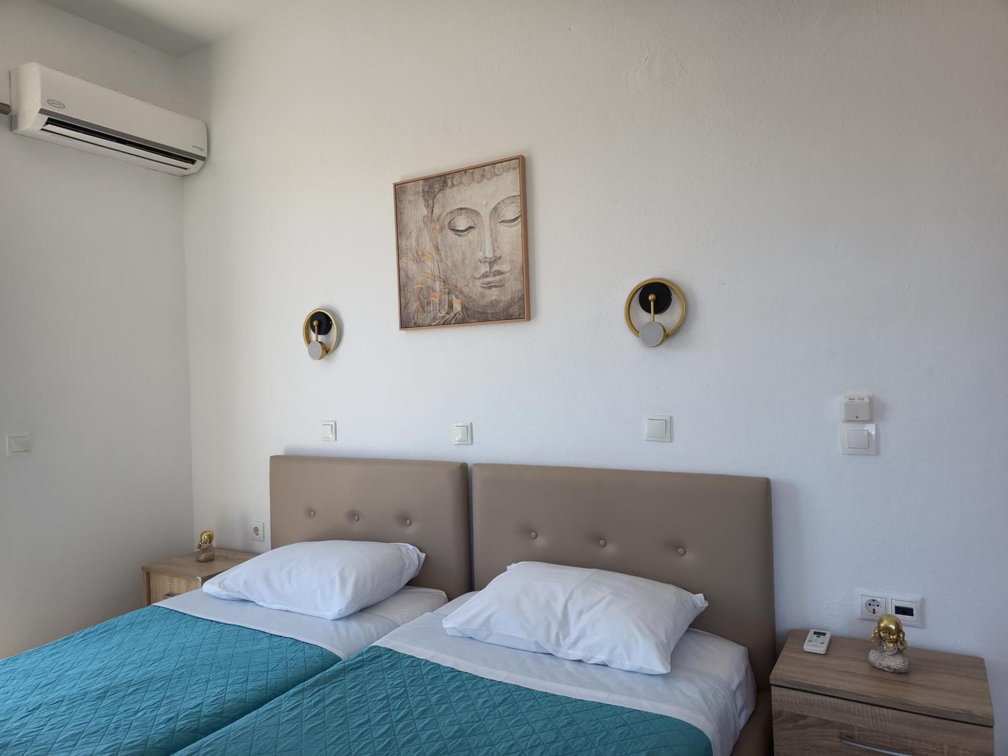 Lilian'S Seaview-Party Street-Youth Studios Rhodes City 객실 사진